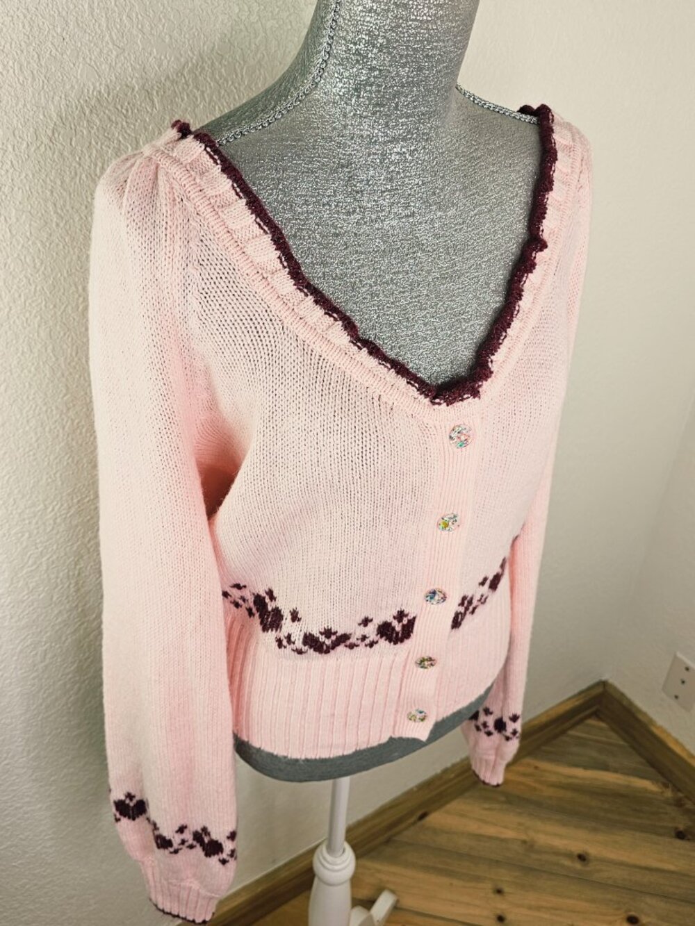 Kimchi Blue Pink Heart Femme Fair Isle Ruffle Buttoned Cardigan Sweater Size XL